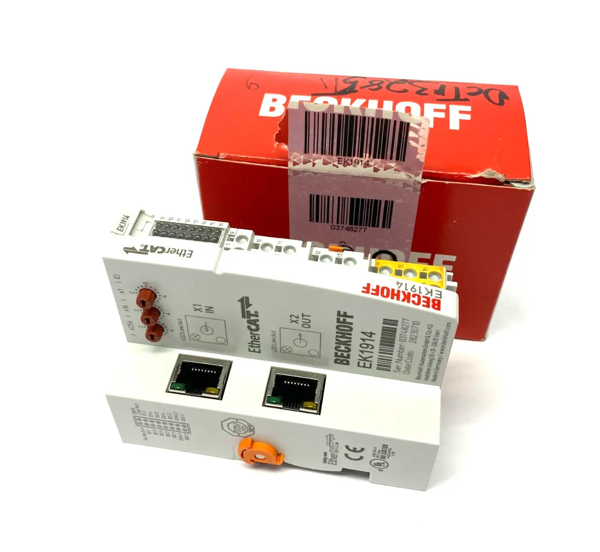 USED BECKHOFF ETHERCAT COUPLER W/ INTEGRATED DIGITAL STANDARD & SAFETY I/OS