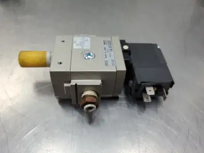 SMC AV2000-02-5DZ Solenoid Valve, 0.2~1.0MPa, 24VDC. 6E-12
