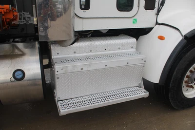 Used 2014 PETERBILT 367 Tanker trucks Texas US | Roll Off Truck World #1491937