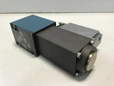 USED BOSCH 0 811 404 752