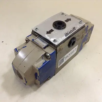 USED VICKERS DG4S50CWT11S523