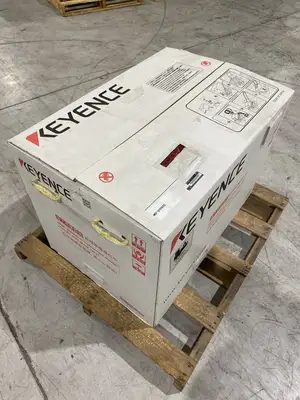 USED KEYENCE KEYENCE MD-X1500C 3-AXIS LASER MARKER (MISSING KEY)