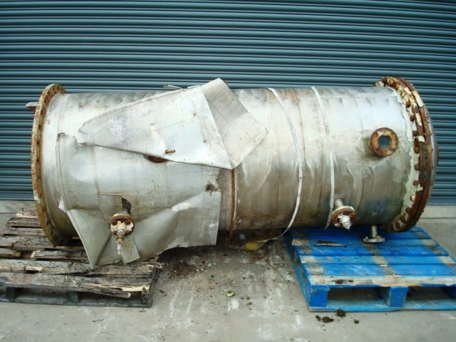Bubble Cap Column 915 Dia.X 5000 Mm Tall