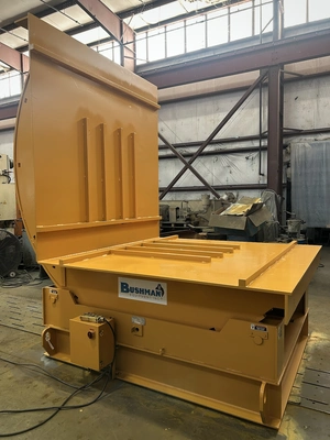 USED 2004 BUSHMAN CR40000