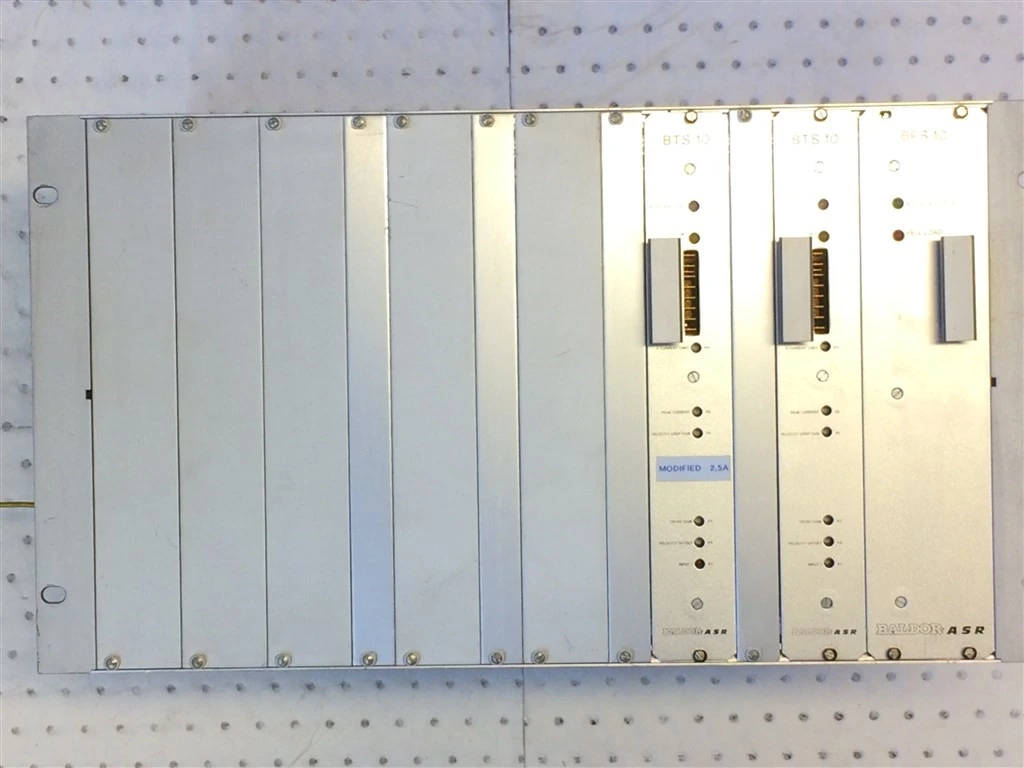 USED LVD C3939244, CONSISTING OF 3 PARTS:-RACK AC DRIVERS