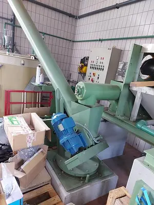 Complete Sludge Dewatering Plant