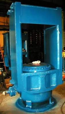 REBUILT 38″ x 30″ French Oil Press, Item # 1287