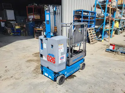 Used 2011 GENIE GR-20 Manlifts British Columbia CA | Lenmark #1426272