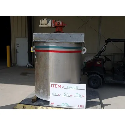 Used Bendel 2,000 Liter (550 Gallon) Stainless Steel Vertical Mix Tank