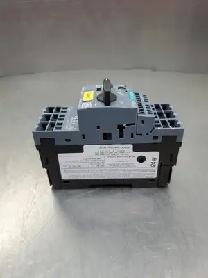 USED Siemens 3RV2021-4AA25 SIRIUS Circuit Breaker