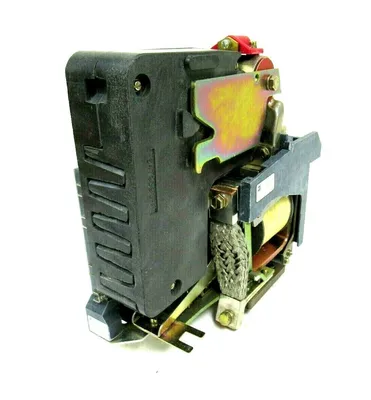 NEW CUTLER HAMMER 2120A07G14 DPM CONTACTOR 1250A 1000VDC 110VDC COIL