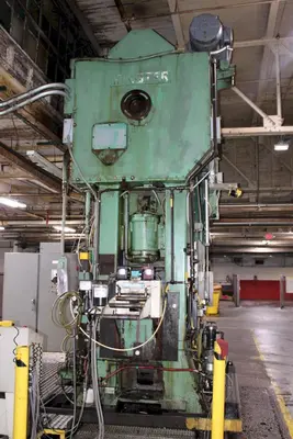 MINSTER 300 TON SSDC Straight Side, Double Crank (Single Action) Presses | Timco, Inc. (3)