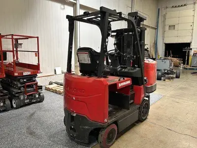 Used RAYMOND 4750C50S 4-Wheel Sit down Electric Counterbalance Forklifts Illinois US | Somerset Equipment Sales #1546156