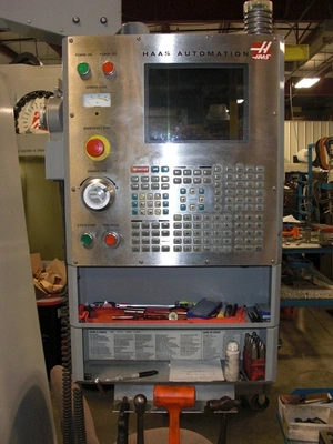 USED 2004 HAAS VM-3