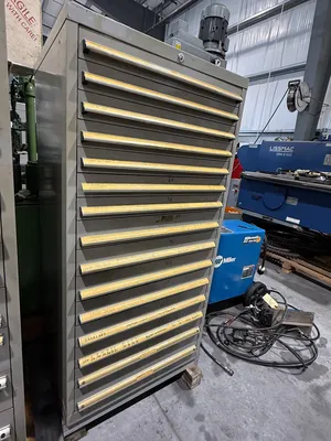 LISTA 15 Drawer Other | GMT (4)