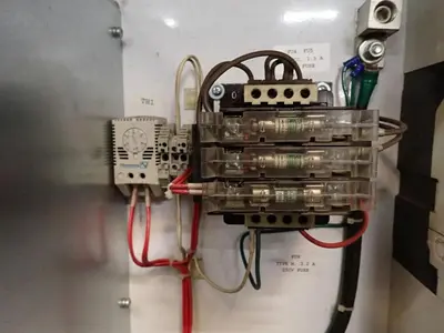 20BD156A0AYNANC0 / B Allen Bradley 156 460V 125HP Powerflex 700 W/ CABINET #S612