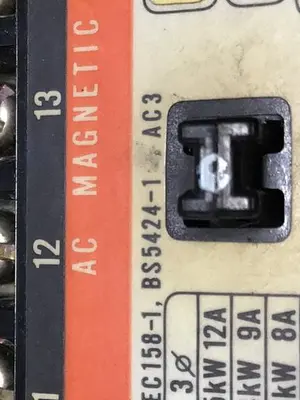 USED HITACHI H12