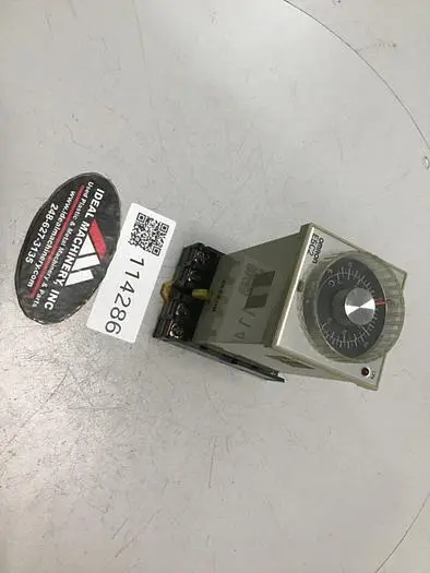 Used OMRON E5C2-R20K-31 Temperature Controls Michigan US | Ideal Machinery #877271