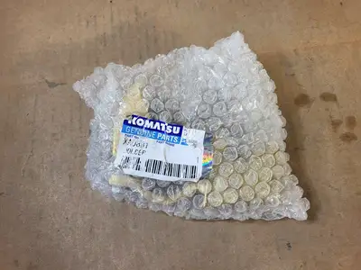 NEW KOMATSU XA0831