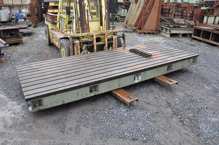 Used T-SLOT TABLE 6000 X 2230 X 400 MM Tables, Floor & Layout Plates BE | Apt International N.V #366512
