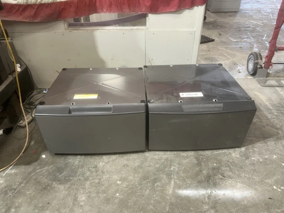 Used WHIRLPOOL _UNKNOWN_ Cabinets Michigan US | Miedema Asset Management Group #1425153