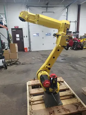 USED 2010 FANUC M-20IA