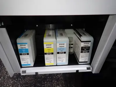Used EPSON SURECOLOR P6000 / K281A Large Format Printers Ohio US | HGR 24 #917656