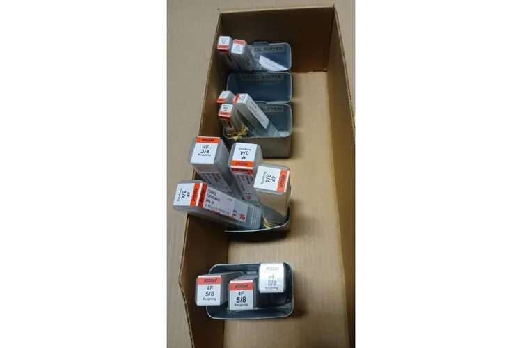 Used _UNKNOWN_ _UNKNOWN_ End Mills Ohio US | Thompson Auctioneers #1547168