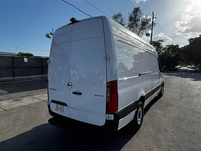 Used 2019 FREIGHTLINER SPRINTER Vans Florida US | Truck and Van Outlet #1509215