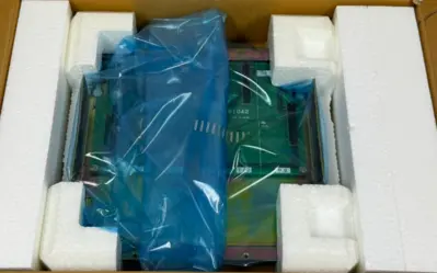NEW OMRON CV500-BI042 EXPANSION SLOT RACK 4-SLOT CV500BI042