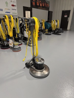 Advance Pacesetter 20 HD Low-Speed Scrubber Refurbished
