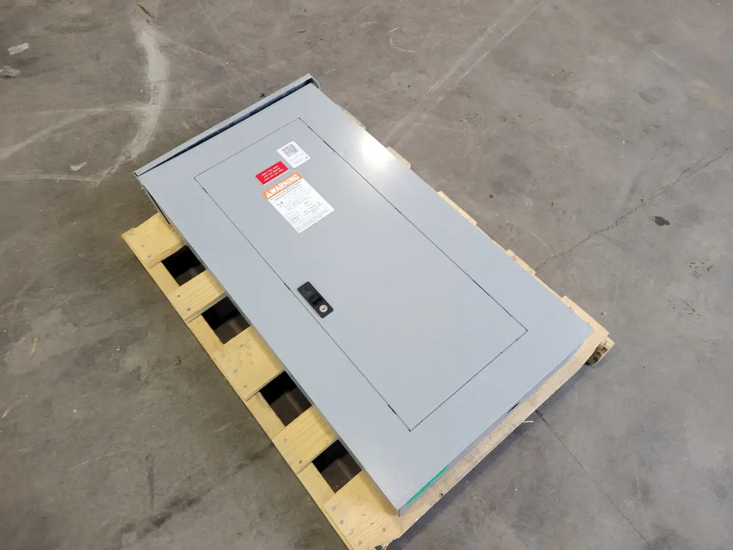 Used GENERAL ELECTRIC ADF3241MBX Switchgears British Columbia CA | Lenmark #835312