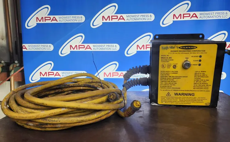 Used BANNER MGCA-4A Light Curtains & Grids | Midwest Press and Automation #618322