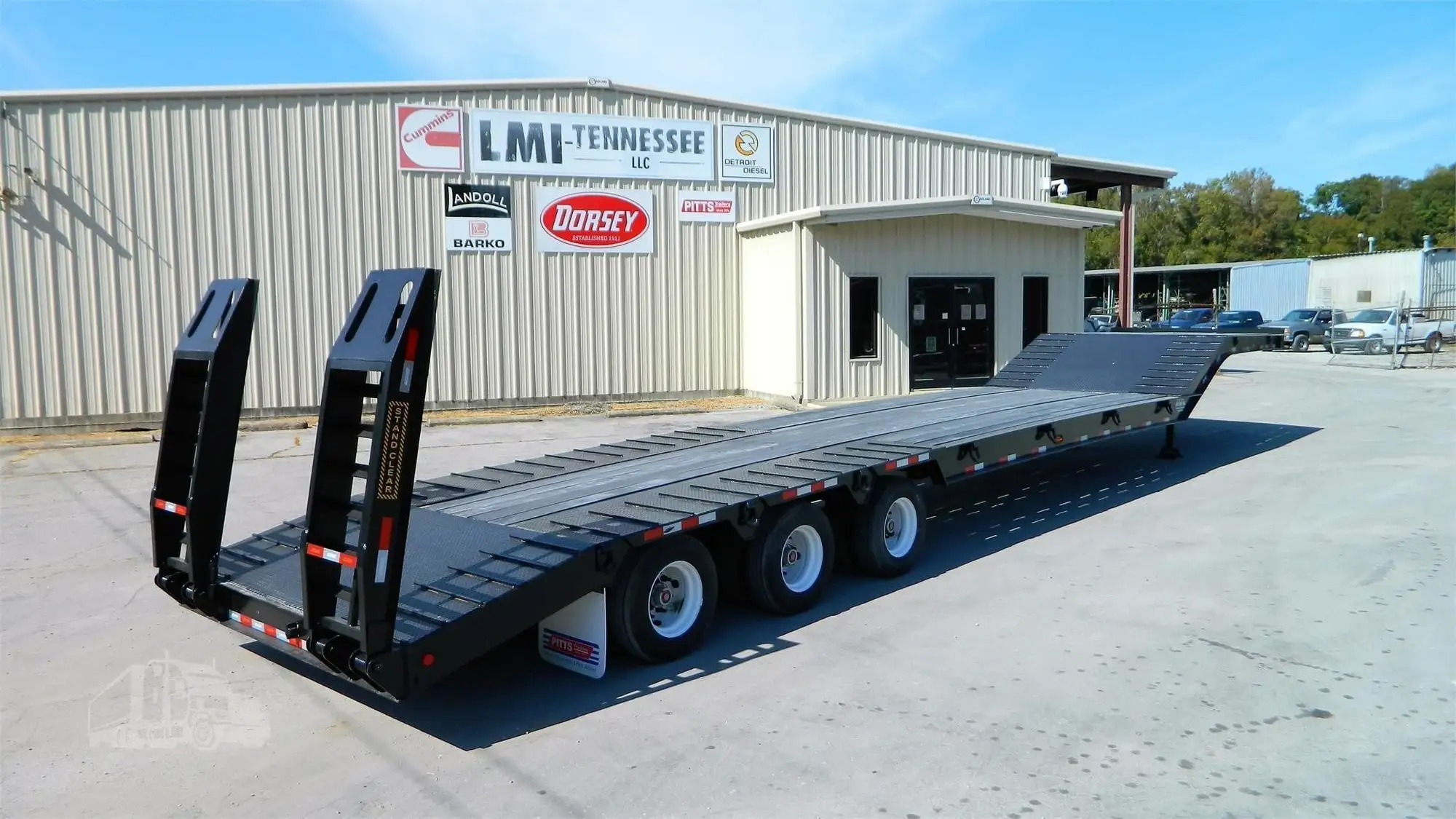 New | in-Stock 2027 PITTS LB51-33CS Lowboy Trailers Tennessee US | LMI Tennessee LLC #1505090