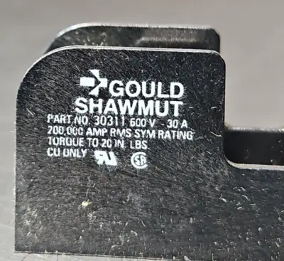 GOULD SHAWMUT 30311 FUSEHOLDER. Loc4B23