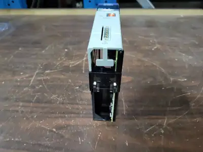 NEW ALLEN-BRADLEY 1756-DNB