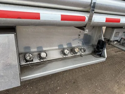 Used 2018 BEALL FUEL TANKER Tanker Trailers Minnesota US | Carco Truck & Equipment #1514120