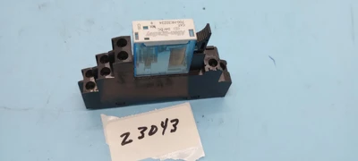 USED Allen-Bradley 700-HN122 Ser. A Relay Base