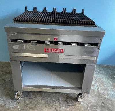 75-0163 Vulcan HGB34 34'' Gas Charbroiler with Cabinet Base