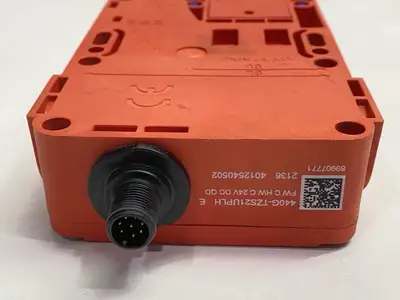 USED ALLEN-BRADLEY GUARDMASTER SAFETY INTERLOCK SWITCH TLSZL-GD2
