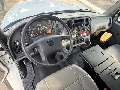 Used 2015 ALTEC AH125 Bucket (boom) trucks Florida US | Truck and Van Outlet #1509151