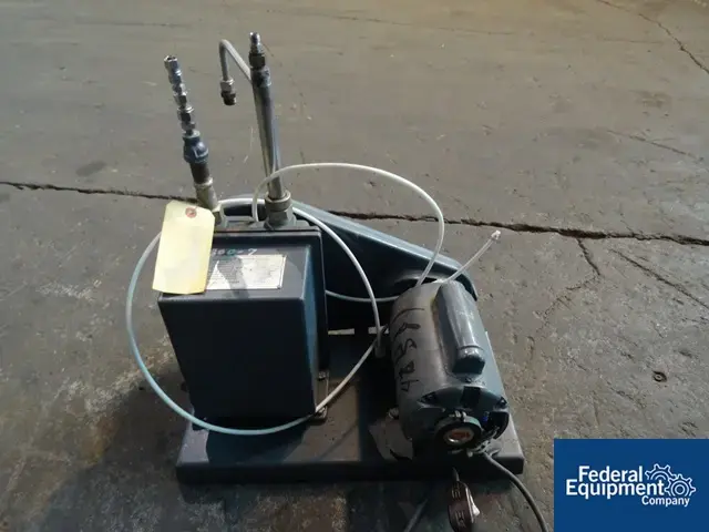 Used Welch Welch Vacuum Pump, Model 1403, 0.5 HP Vacuum Pumps Ohio US | Federal Equipment Company #128273