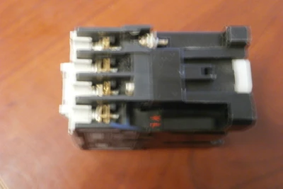 USED Allen-Bradley 100-A12ND3