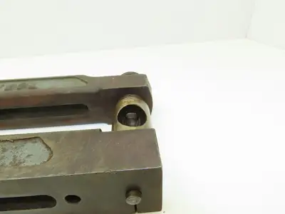 Unittool 8HP2 Press Brake Punch C Frame 45/128 x 67/128" Oval 8" Throat *Read