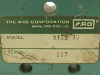 Aro 5130-33 Pneumatic Air Valve 3 Way 1/4" NPT Manual Button Bleed