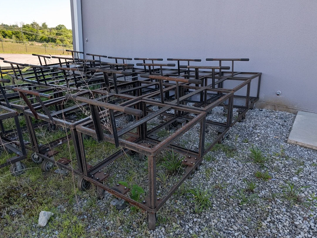 (6) Material Carts