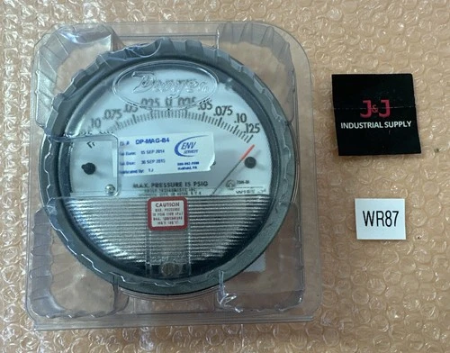 NEW Dwyer DP-MAG-B4