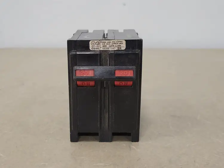 Used BRYANT BR220 Switchgears British Columbia CA | Lenmark #239835