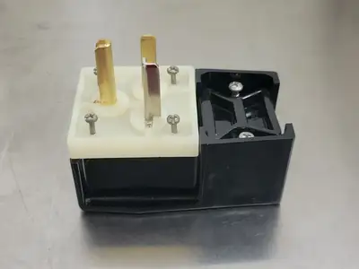 NEW HUBBELL P-5145