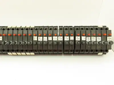 Allen Bradley 1492-GH015 Din Rail 1.5A Circuit Breaker Ser B 250V Lot of 64